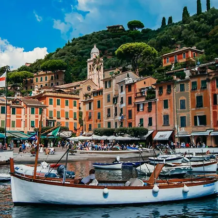 In The Heart Of Center, Steps From Sea Ac Parking * Rapallo