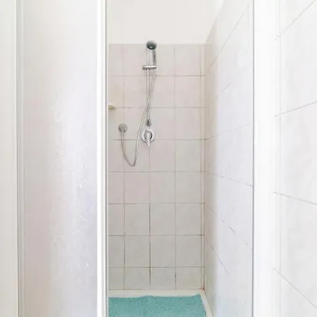 In The Heart Of Center, Steps From Sea Ac Parking *
