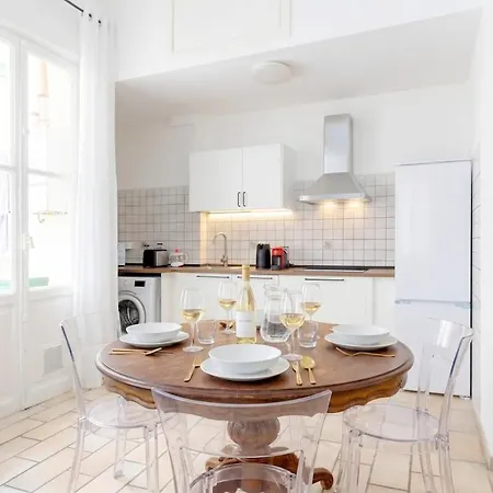 In The Heart Of Center, Steps From Sea Ac Parking * Rapallo